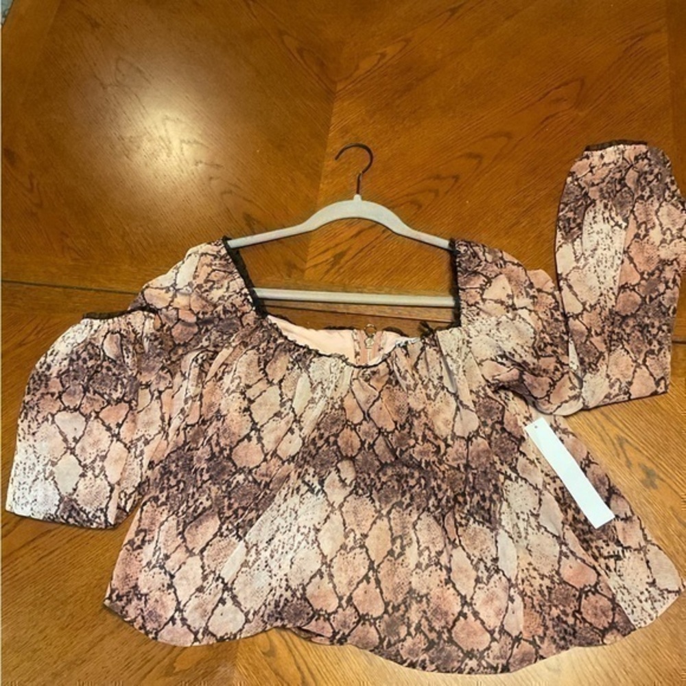 Flynn Skye Top Size M